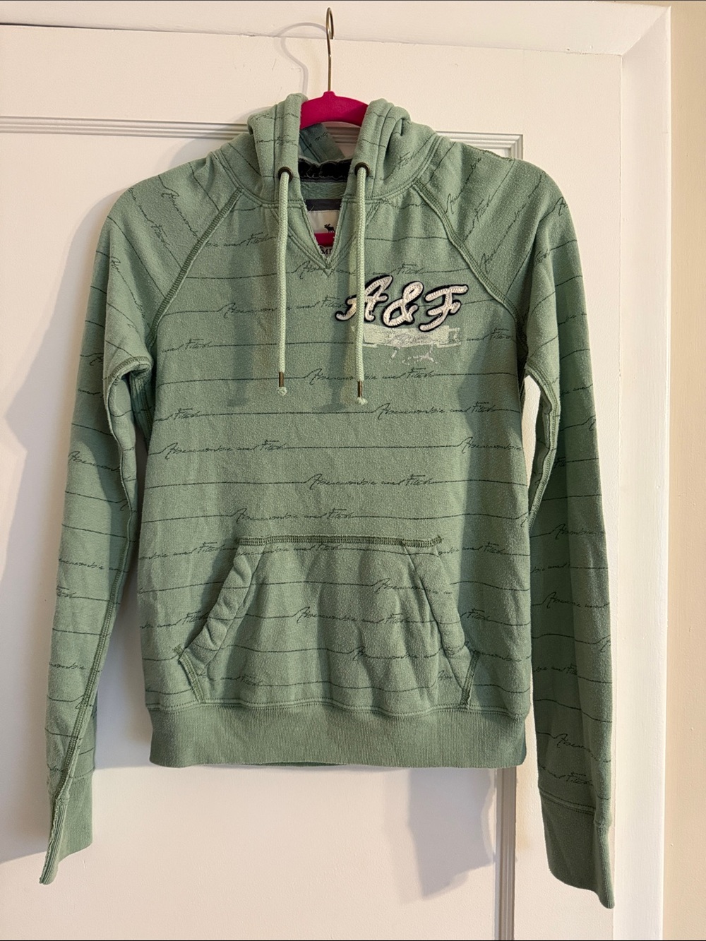 Y2K Abercrombie & Fitch Women’s Sage Green Crewneck Hoodie Sweatshirt